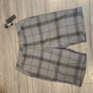 NWT O'Neill Men's sz 31 Plaid Shorts w/front & back pockets